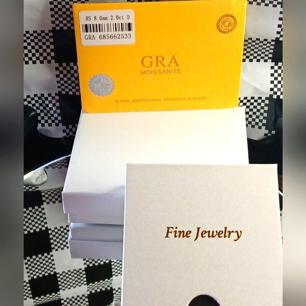 Certified 2ct Moissanite 925 Sterling Silver Stud Earrings - Picture 5 of 13